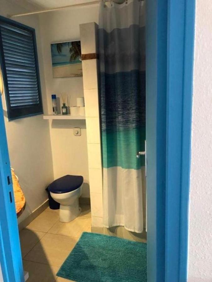 Studio Sainte Anne 2Mn A Pieds De La Plage ,Possibilite Location De Voiture מראה חיצוני תמונה